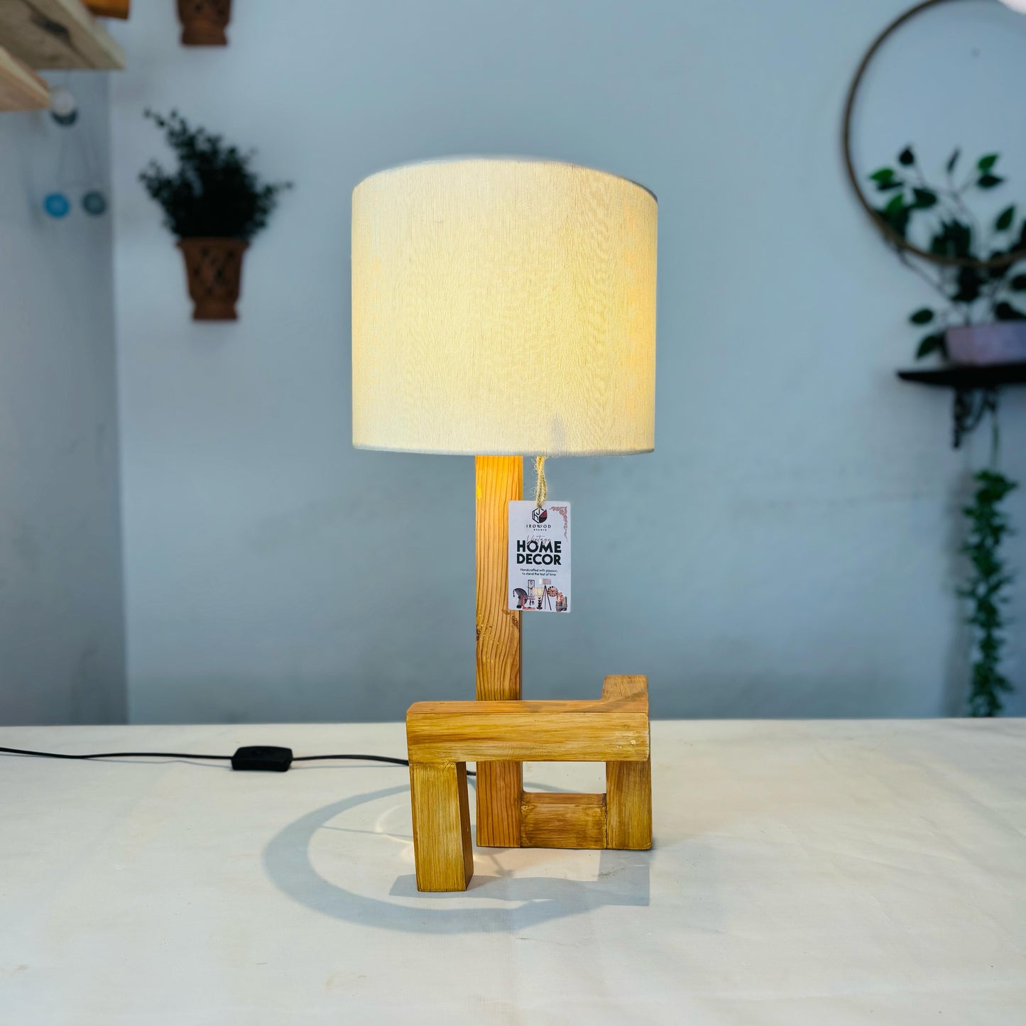 Penta Lux table Lamp