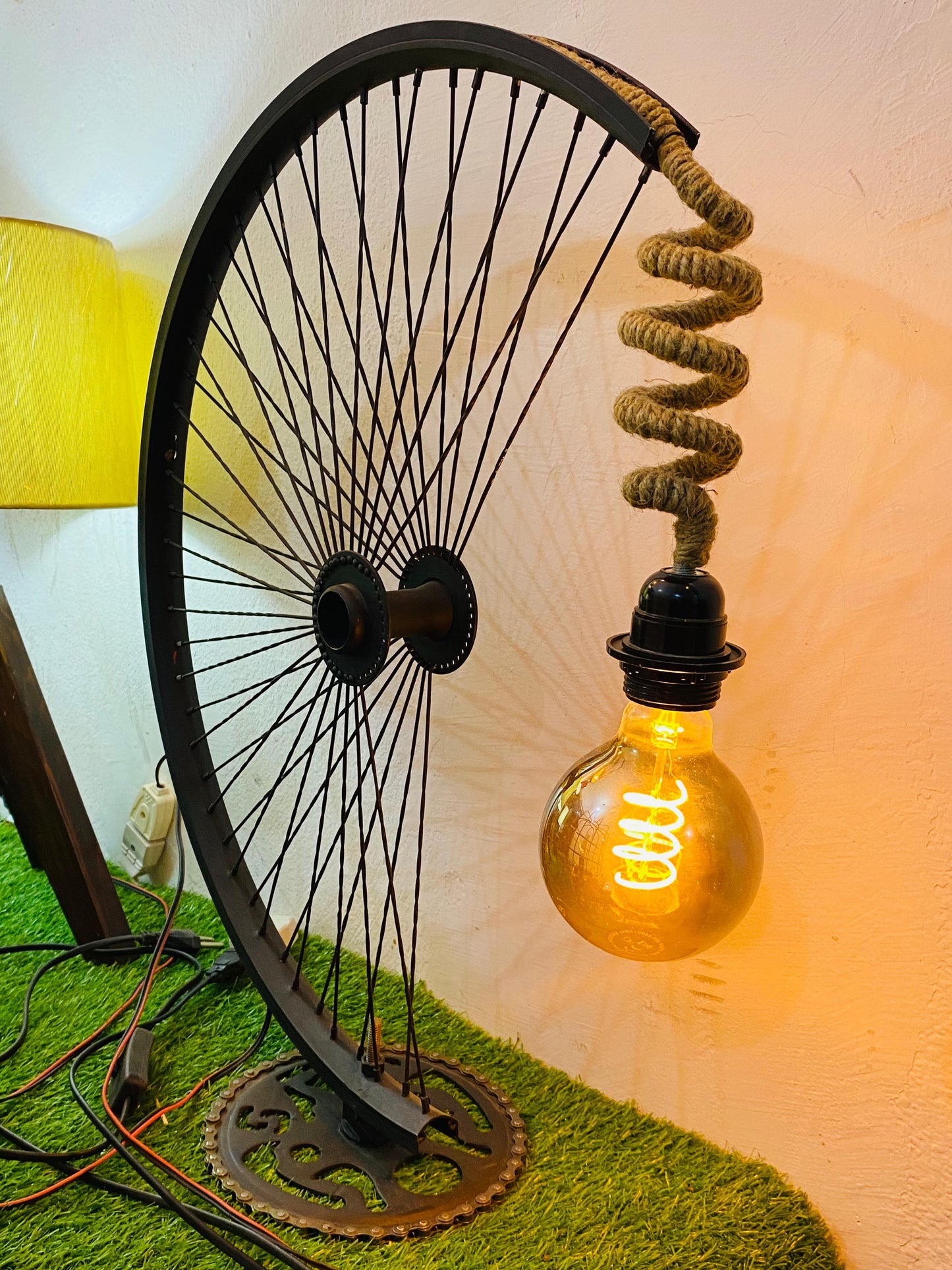 Vitage Cycle Lamp