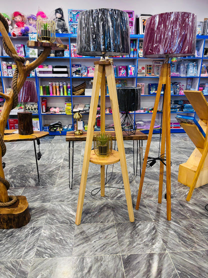 Tripod Shelf Lamp