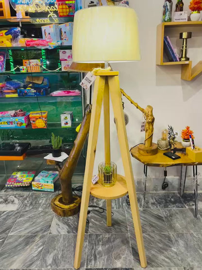 Tripod Shelf Lamp